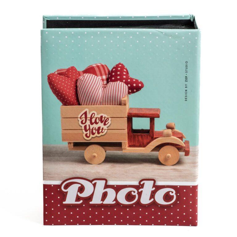 Άλμπουμ  με θήκες για 100 φωτογραφίες 10×15  Αγίου Βαλεντίνου – hearts in truck-Hoper.gr