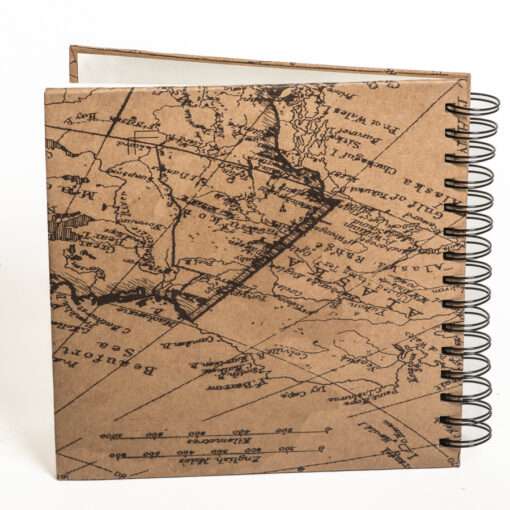 ΑΛΜΠΟΥΜ με σπιράλ,  craft maps , με 40 σελίδες από μπεζ χαρτόνι  με ρυζόχαρτο για επικόλληση φωτογραφιών Διαστάσεις: 21x21cm (1697)-Hoper.gr