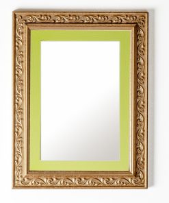 Καθρέπτης  ξύλινος τοίχου κάθετος  χρώμα χρυσό ματ με σκαλίσματα και πράσινο σχέδιο K2022/1 & 29/38-Hoper.gr